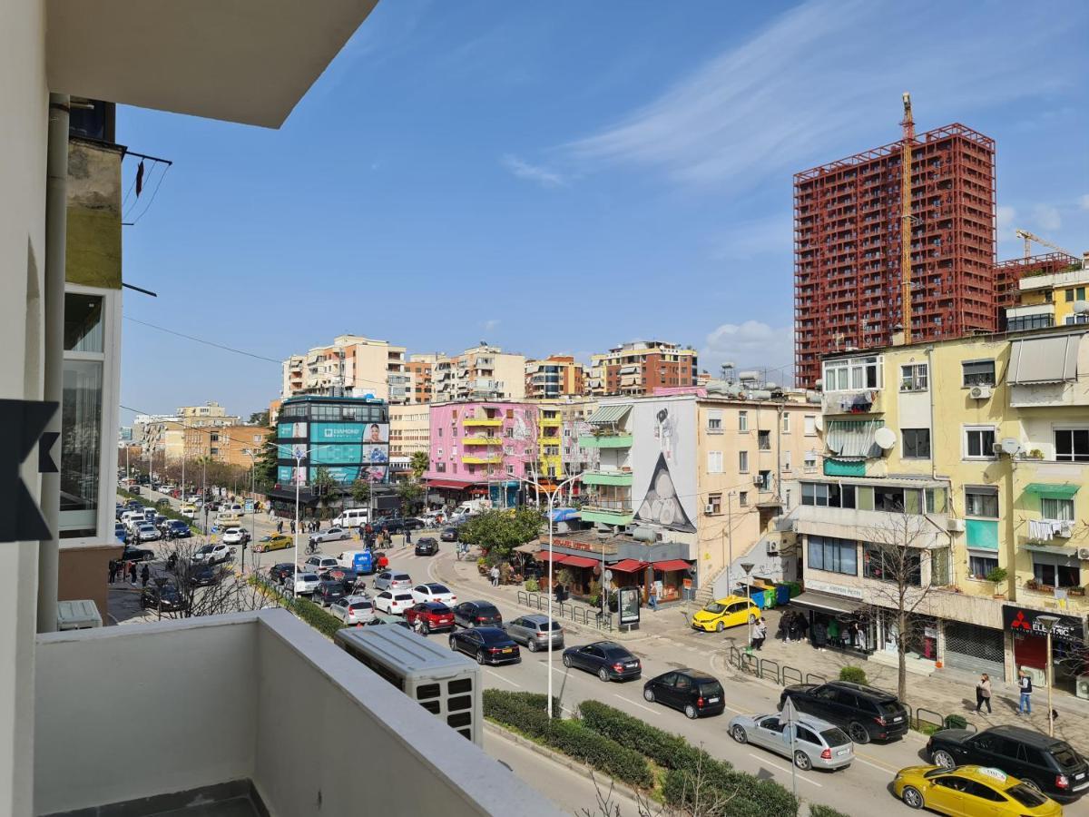 Adore - Modern Apartment Tirana Exteriör bild
